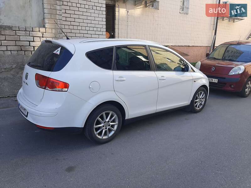 Минивэн SEAT Altea XL 2010 в Броварах