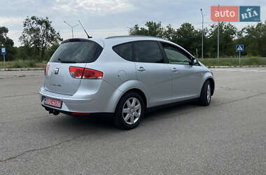 Минивэн SEAT Altea XL 2010 в 