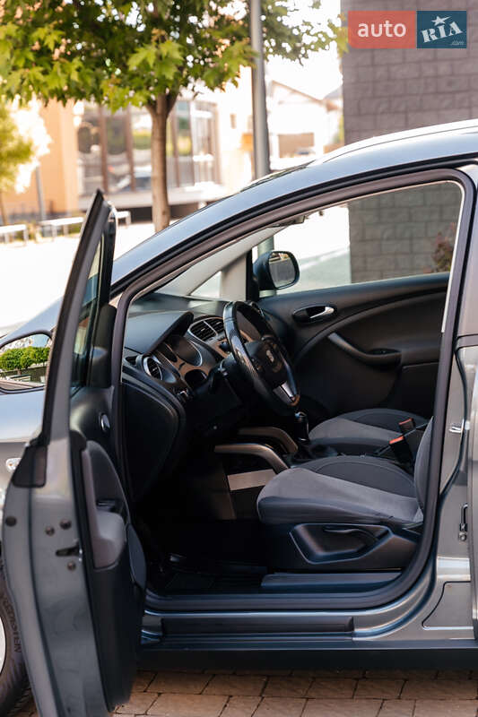 Минивэн SEAT Altea XL 2012 в Ивано-Франковске