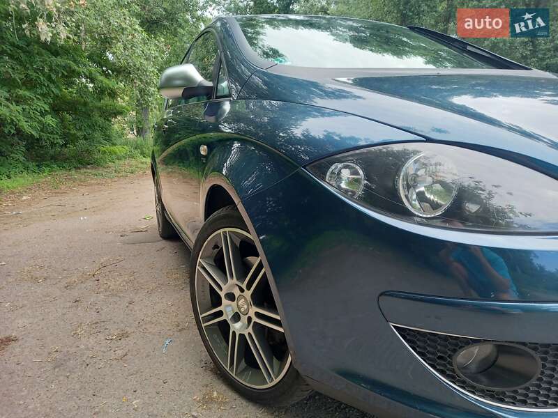 Минивэн SEAT Altea XL 2009 в Чернигове