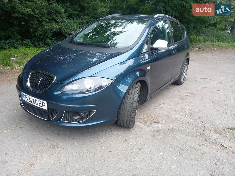 Минивэн SEAT Altea XL 2009 в Чернигове