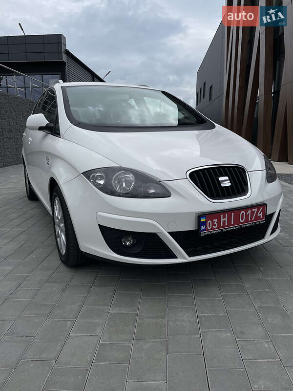 Минивэн SEAT Altea XL 2012 в Луцке