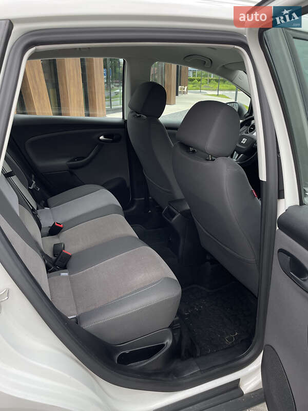 Минивэн SEAT Altea XL 2012 в Луцке