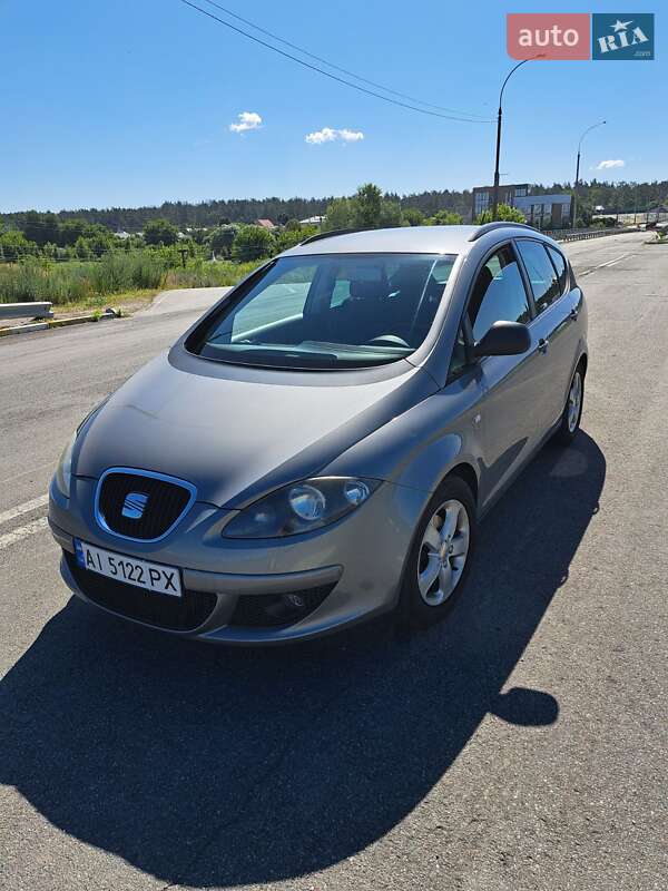 Минивэн SEAT Altea XL 2008 в 