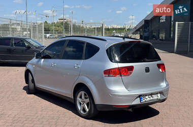 Минивэн SEAT Altea XL 2011 в 