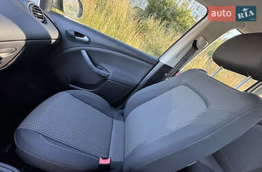 Минивэн SEAT Altea XL 2011 в 