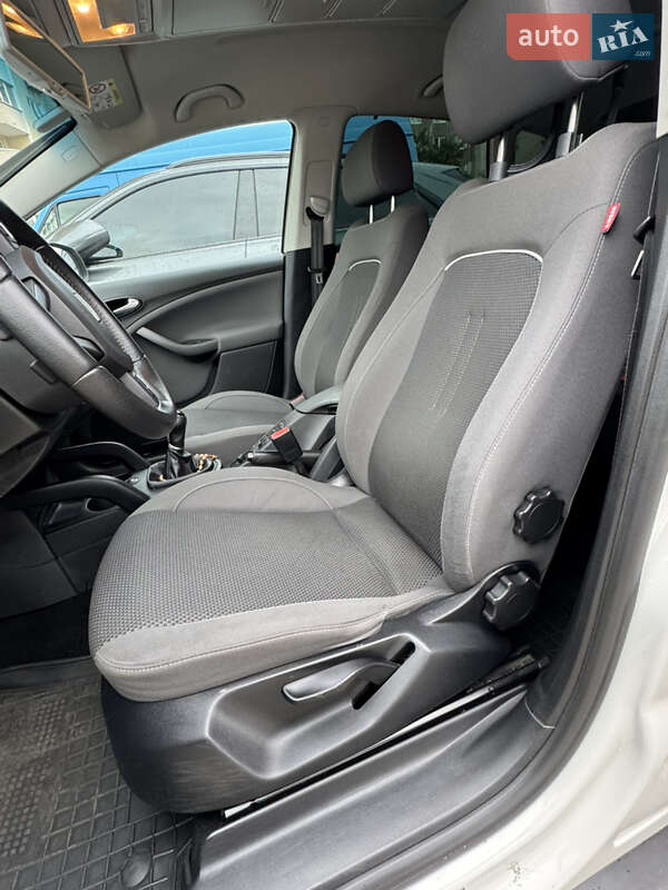 Минивэн SEAT Altea XL 2015 в Киеве