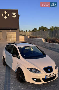 Минивэн SEAT Altea XL 2008 в Тернополе
