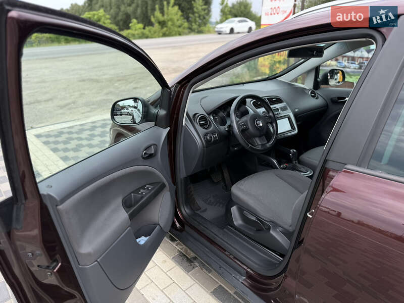 Минивэн SEAT Altea XL 2008 в Киеве