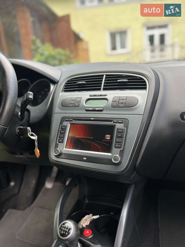 Минивэн SEAT Altea XL 2009 в Сколе