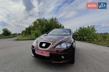Минивэн SEAT Altea XL 2006 в 
