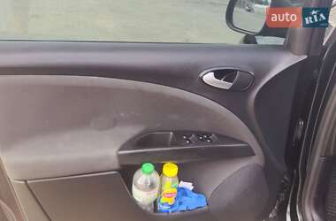 Мінівен SEAT Altea XL 2011 в 