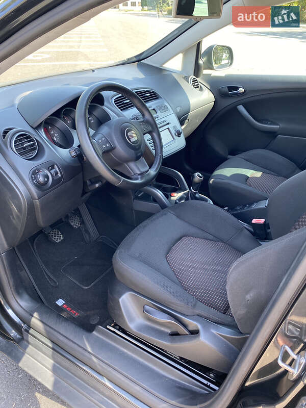 Минивэн SEAT Altea XL 2009 в Луцке фото 13 Минивэн SEAT Altea XL 2009 в Луцке