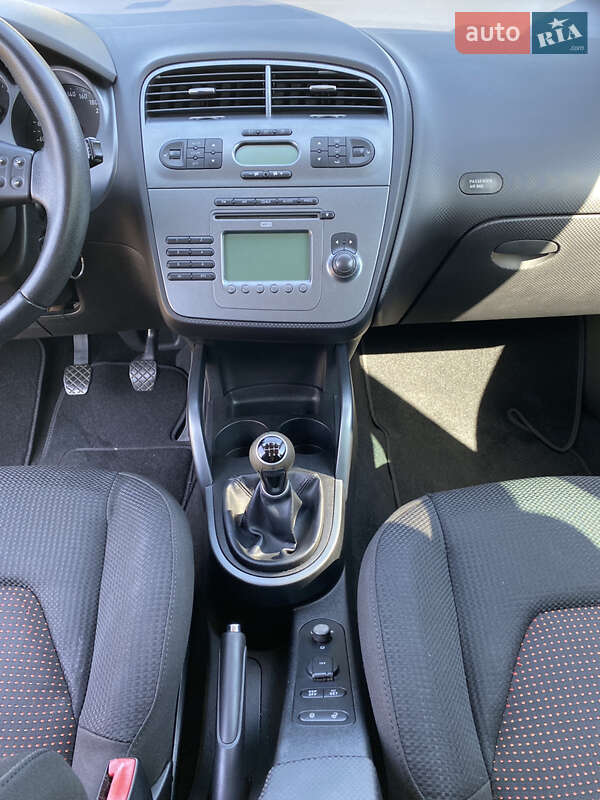 Минивэн SEAT Altea XL 2009 в Луцке фото 21 Минивэн SEAT Altea XL 2009 в Луцке