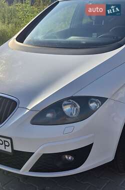 Мінівен SEAT Altea XL 2011 в 