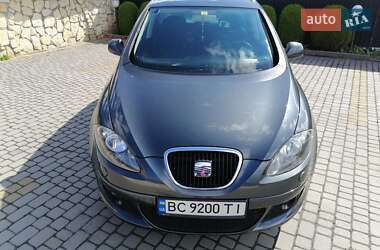 Минивэн SEAT Altea XL 2008 в 