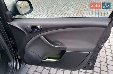Минивэн SEAT Altea XL 2008 в 