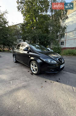 Минивэн SEAT Altea XL 2007 в 