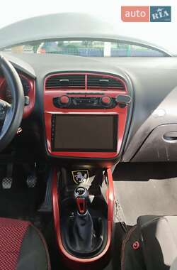 Минивэн SEAT Altea XL 2009 в 