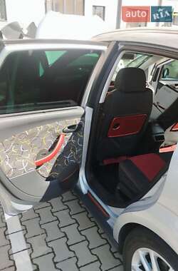 Минивэн SEAT Altea XL 2009 в 