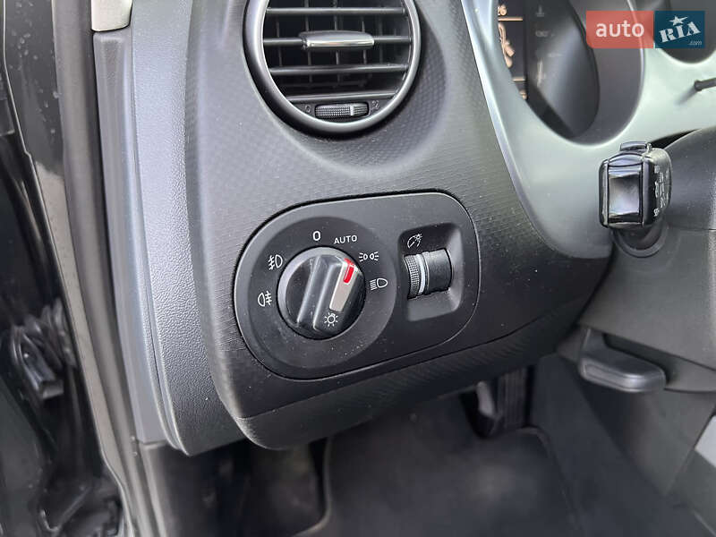 Минивэн SEAT Altea XL 2010 в Луцке