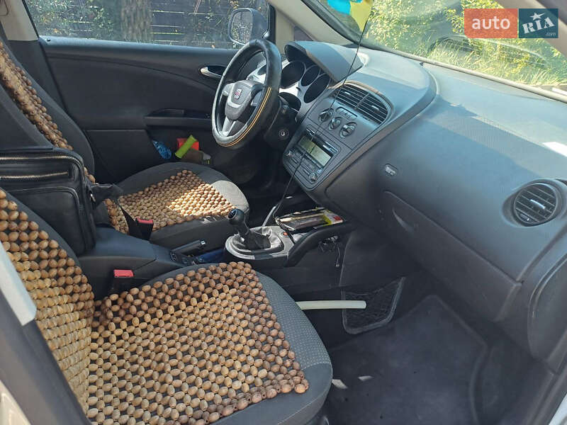 SEAT Altea XL 2012