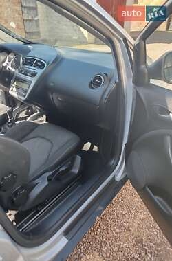 Минивэн SEAT Altea XL 2011 в 