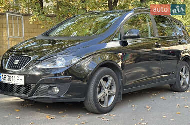 Минивэн SEAT Altea XL 2015 в 
