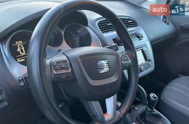 Минивэн SEAT Altea XL 2013 в 