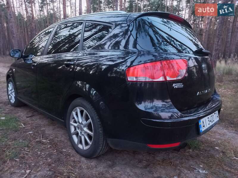 Минивэн SEAT Altea XL 2009 в Гостомеле