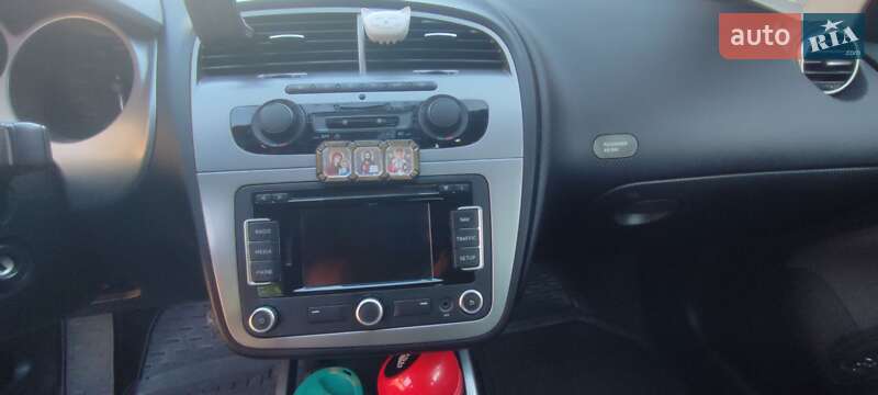 Минивэн SEAT Altea XL 2010 в Киеве