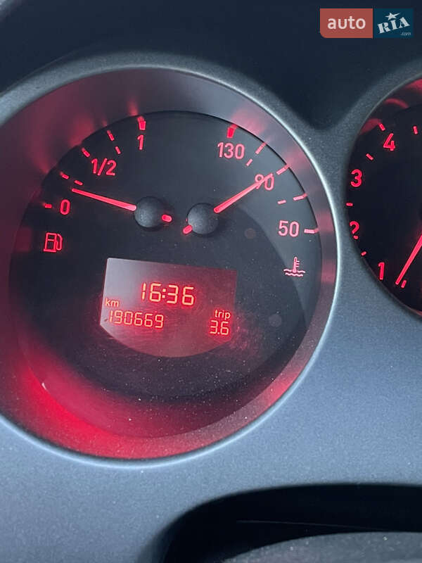 Минивэн SEAT Altea XL 2007 в Киеве