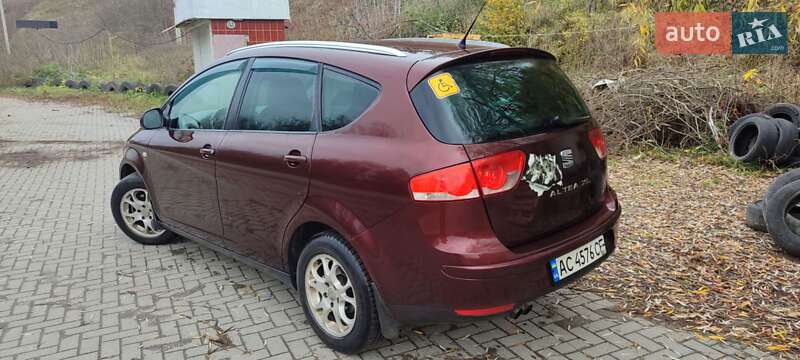 Мінівен SEAT Altea XL 2007 в Городку