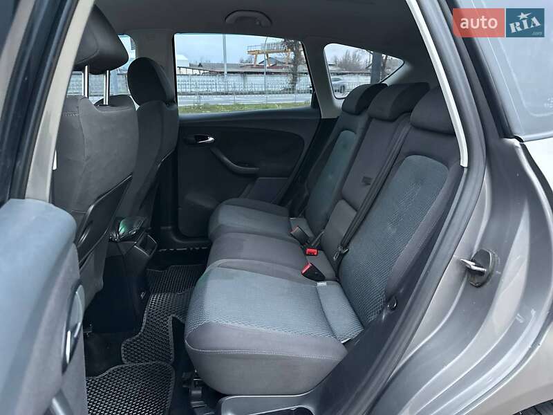 Минивэн SEAT Altea XL 2007 в Киеве