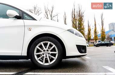 Минивэн SEAT Altea XL 2010 в Киеве