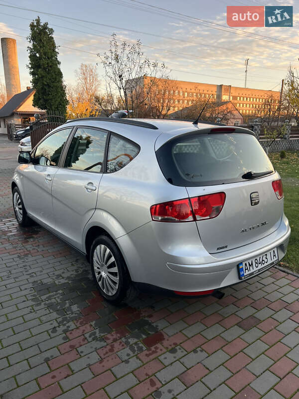 Минивэн SEAT Altea XL 2010 в Житомире