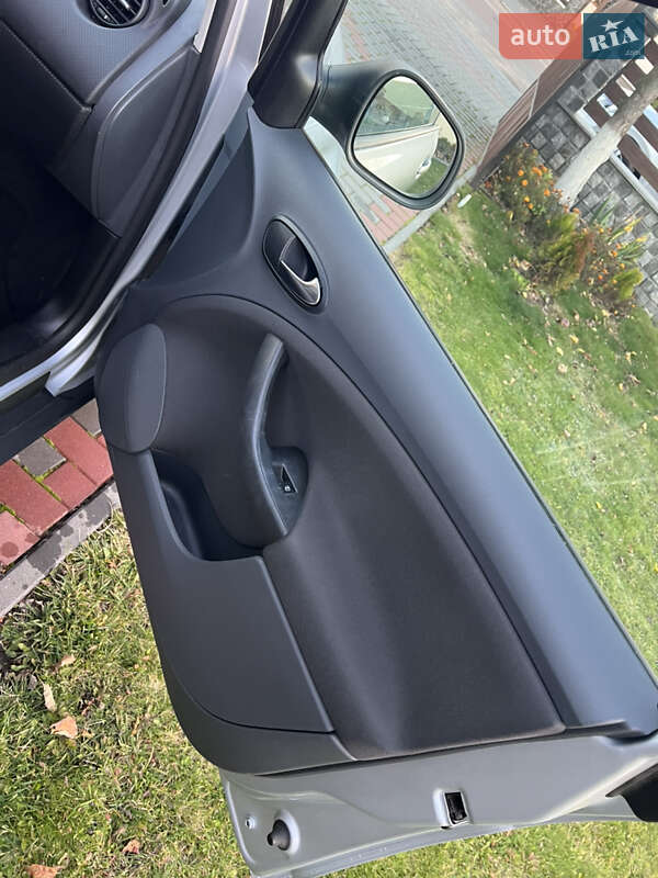 Минивэн SEAT Altea XL 2010 в Житомире