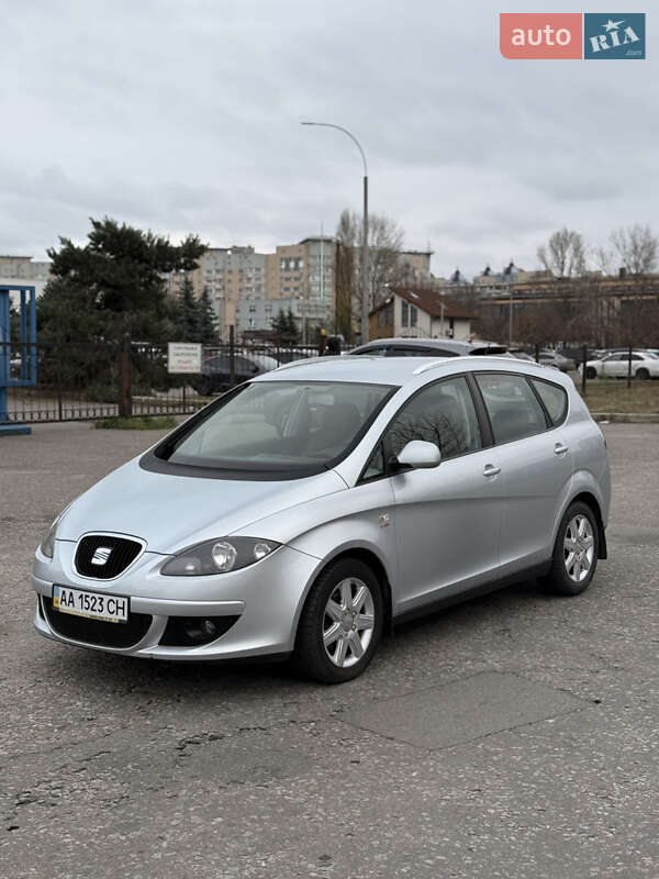 Мінівен SEAT Altea XL 2008 в Києві