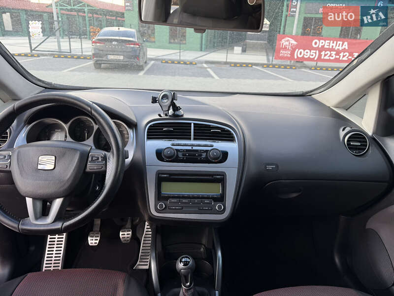 Минивэн SEAT Altea XL 2010 в Ирпене