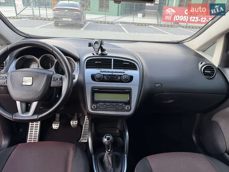 Минивэн SEAT Altea XL 2010 в Ирпене