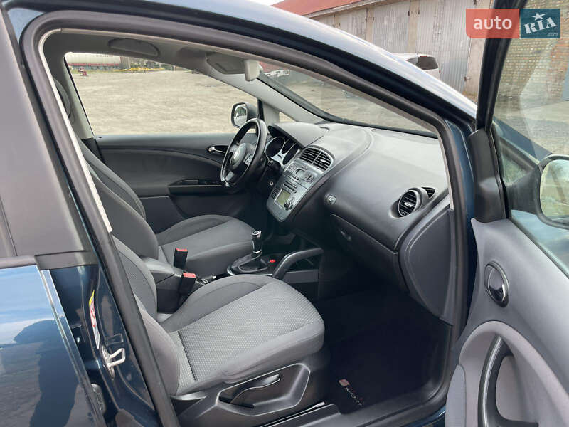 Минивэн SEAT Altea XL 2008 в Днепре