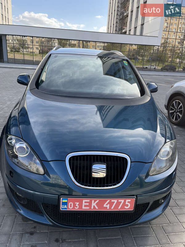 Минивэн SEAT Altea XL 2008 в Днепре