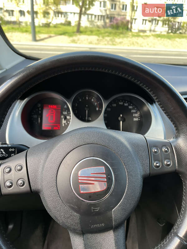 Минивэн SEAT Altea XL 2008 в Днепре