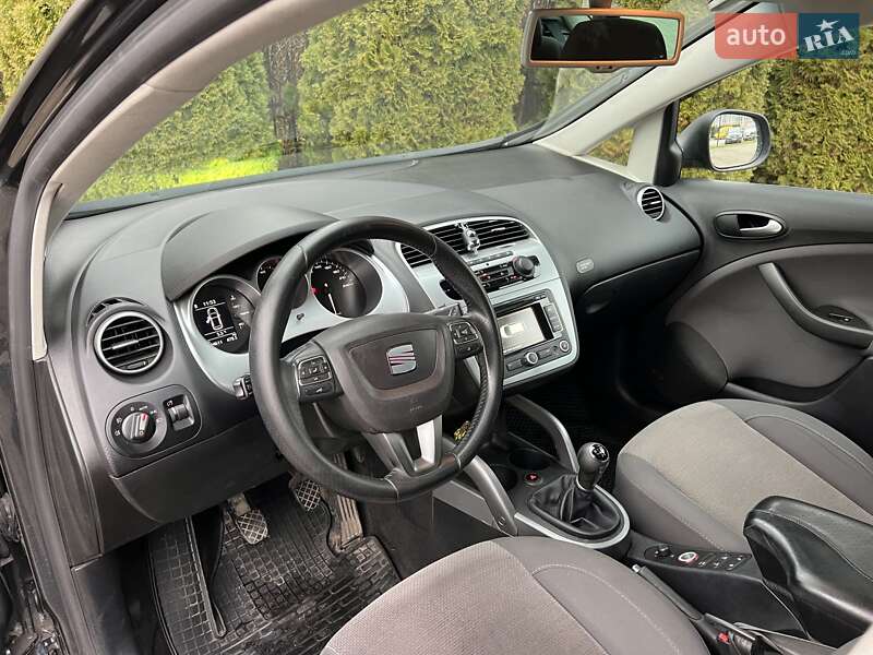 Минивэн SEAT Altea XL 2011 в Львове