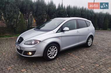 Минивэн SEAT Altea XL 2010 в Житомире
