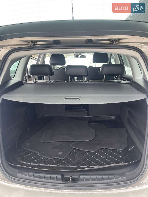 Минивэн SEAT Altea XL 2011 в Луцке фото 8 Минивэн SEAT Altea XL 2011 в Луцке