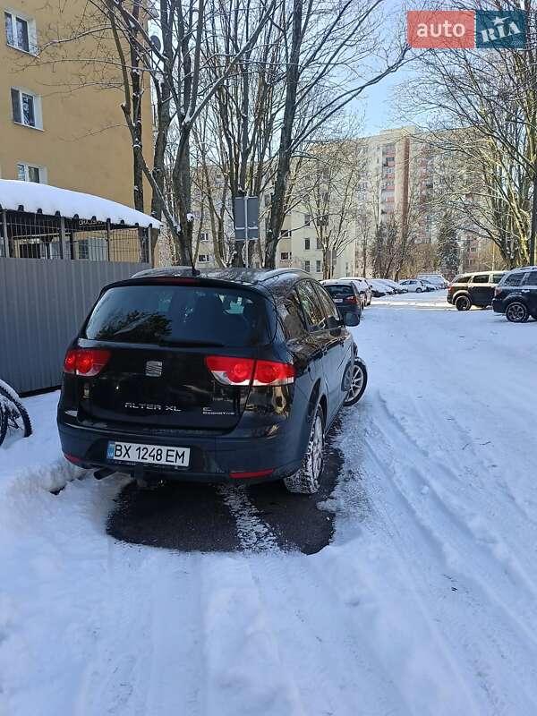 Мінівен SEAT Altea XL 2011 в Ізяславі