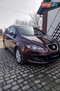 Мінівен SEAT Altea XL 2008 в Рівному