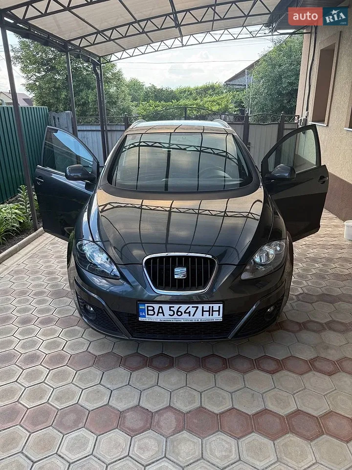 2010 SEAT Altea - мініатюра 36