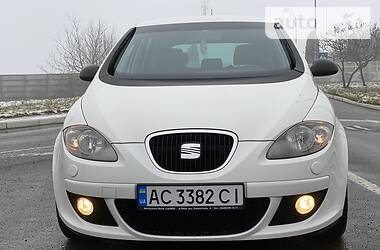 Хетчбек SEAT Altea 2009 в 